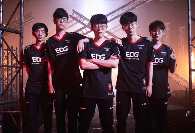 佩林卡打劫 佩林卡打劫