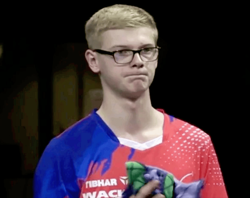 球员之间的 球员之间的