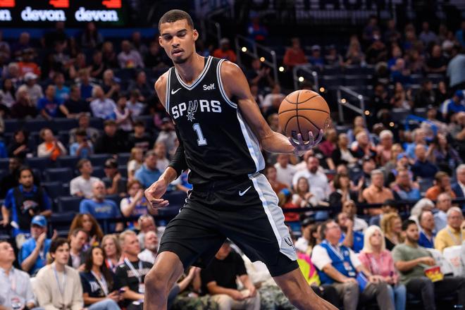 率的边后卫 率的边后卫